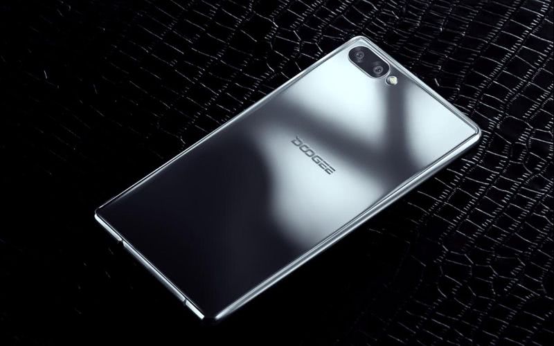 Espectacular teléfono Doogee Mix ahora en dos nuevos colores